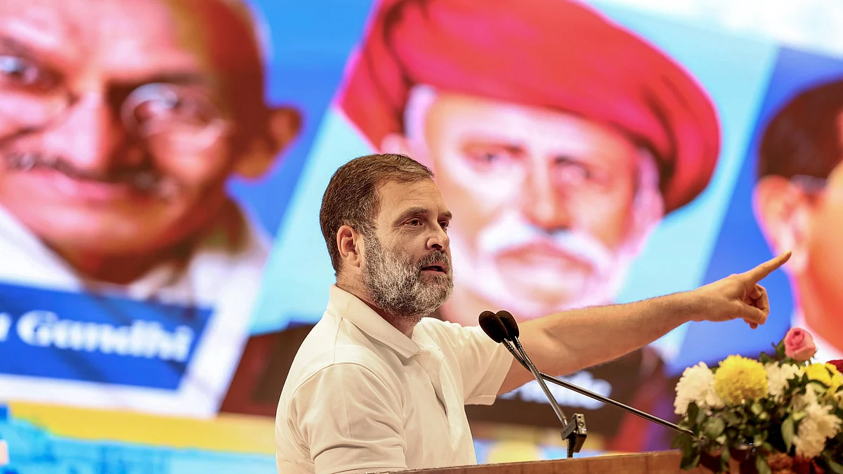 Rahul Gandhi addresses a gathering in Patna on 18 January (photo: PTI)