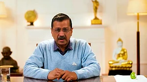 Kejriwal releases 'middle-class' AAP manifesto, makes 7 demands of Centre