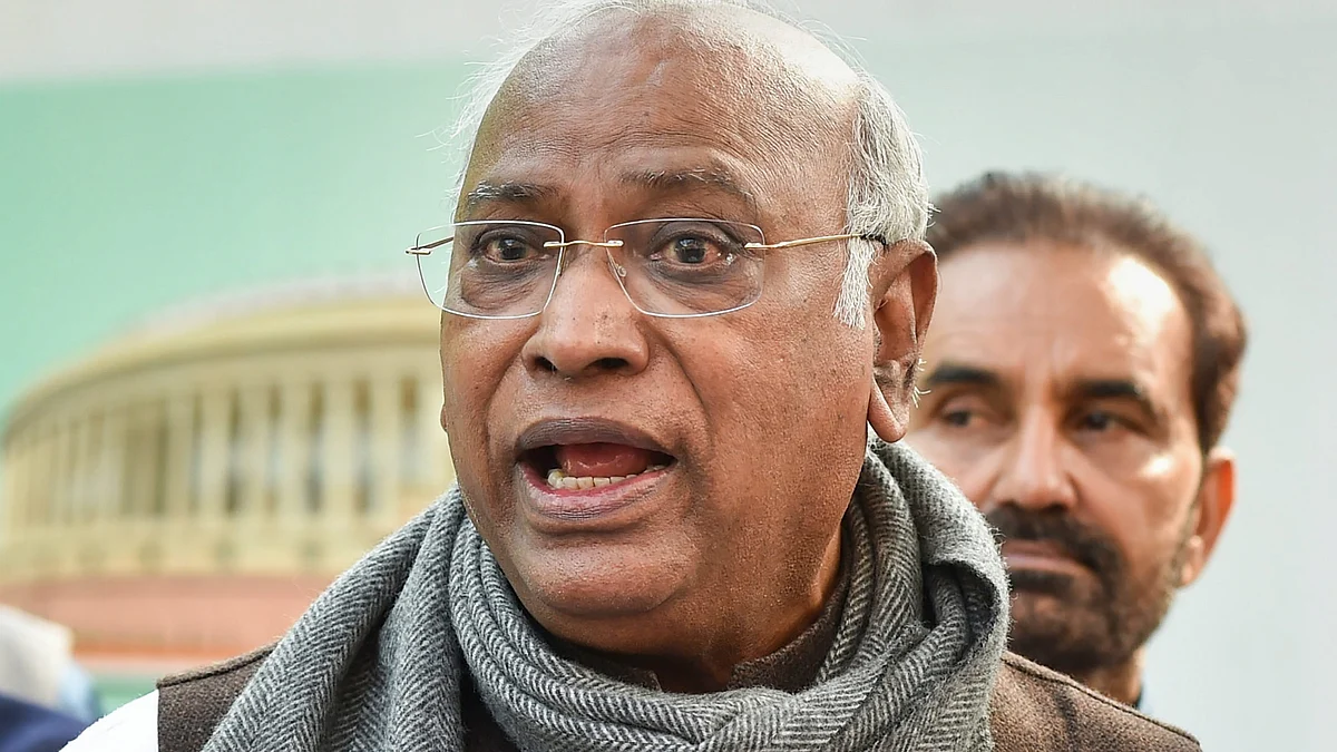 Congress leader Mallikarjun Kharge (photo: PTI)