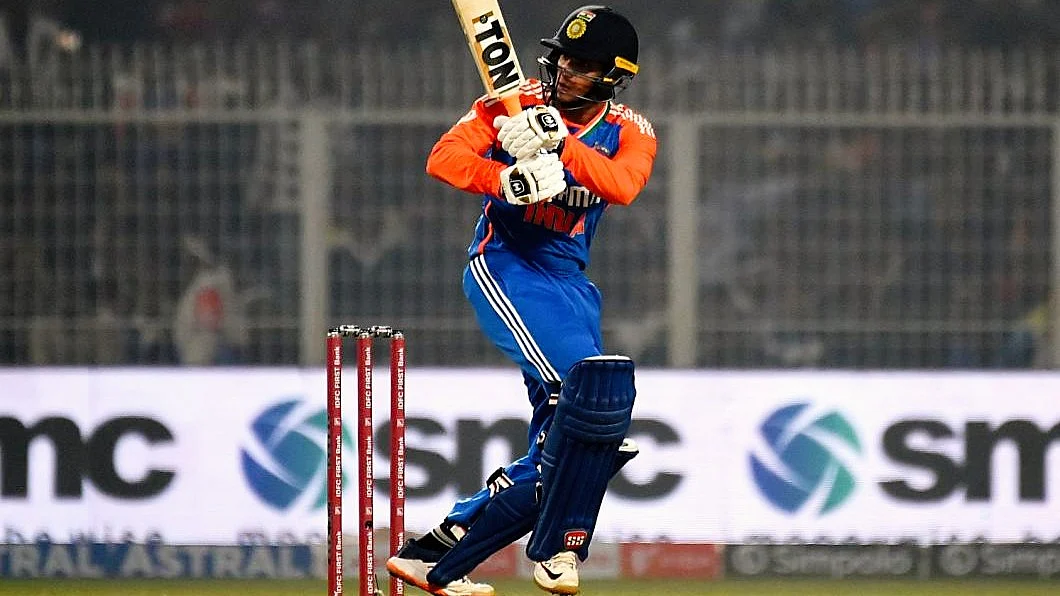 Abhishek Sharma in action at the Eden on 22 Jan