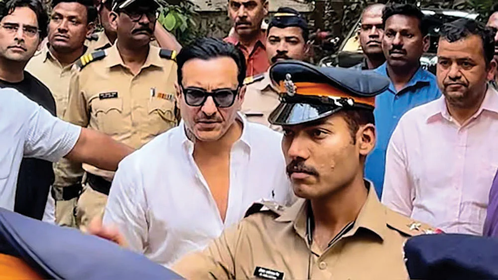 Saif Ali Khan returns home after he was discharged from the hospital, 21 January 2025