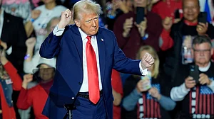 De-dollarisation: Donald Trump threatens BRICS with 100 pc tariffs
