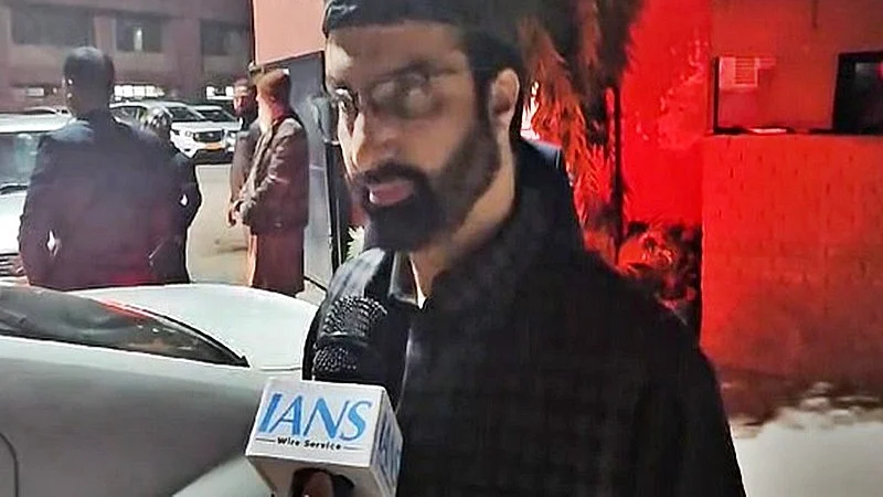 Hurriyat (M) chairman Mirwaiz Umar Farooq (photo: IANS)