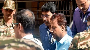 R.G. Kar financial case: Sandip Ghosh moves division bench of Calcutta HC