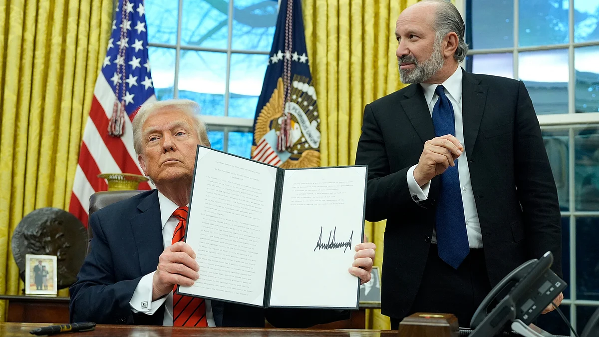 Donald Trump holds a proclamation regarding steel imports at White House on 10 February (photo: PTI)