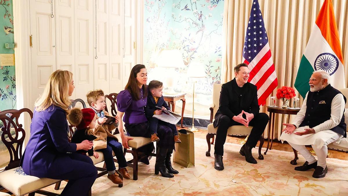 A family gathering at the Oval Office?