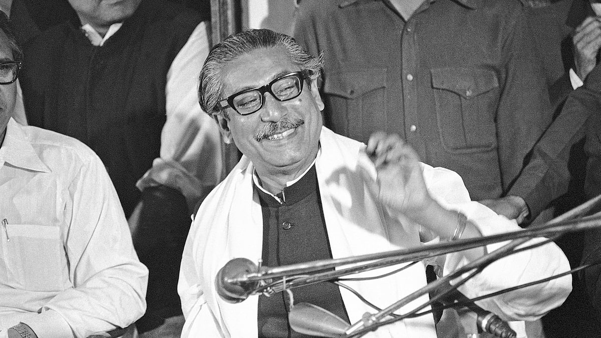 Sheikh Mujibur Rahman speaks at a press conference in Dhaka, 14 Jan 1972