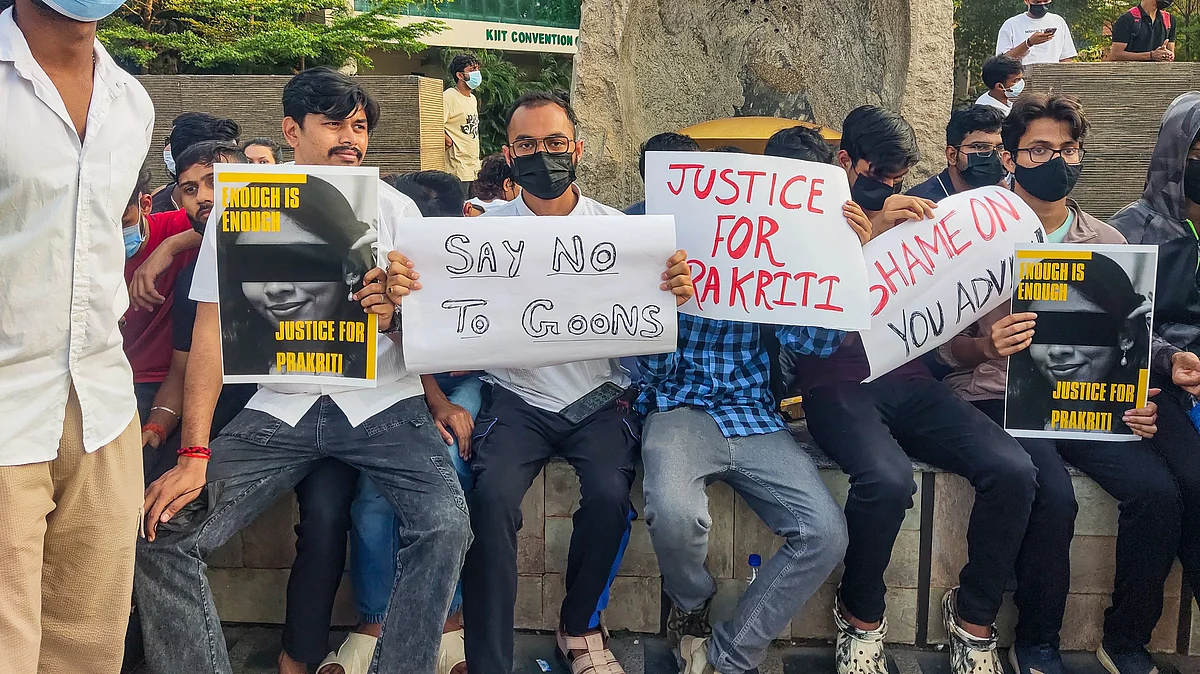 Protestors on the KIIT campus (photo: PTI)