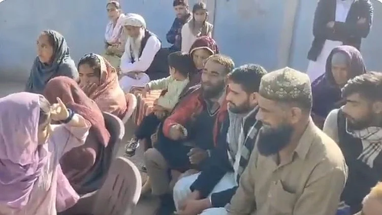 The bereaved family of Makhan Din (25) who killed himself allegedly after police torture