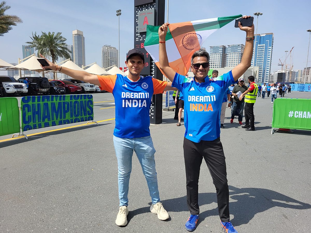 Indian fans outside the cricket stadium in Dubai, 23 Feb. 2025 (Photo: Gautam Bhattacharyya)