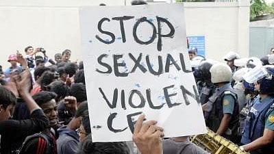 Students protest in Dhaka (photo: IANS)