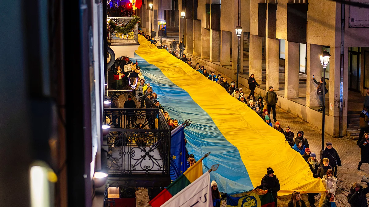 A giant Ukrainian flag on the streets of Vilnius, Lithuania (photo: PTI)