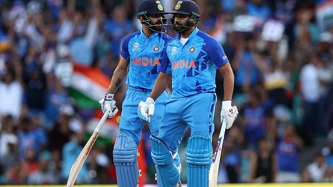 Shikhar Dhawan feels the juniors still look up to the Big Two