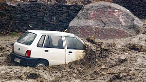 Heavy rains, snowfall triggers landslides in Himachal Pradesh