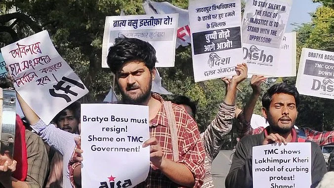Jadavpur University students protest against education minister Bratya Basu
