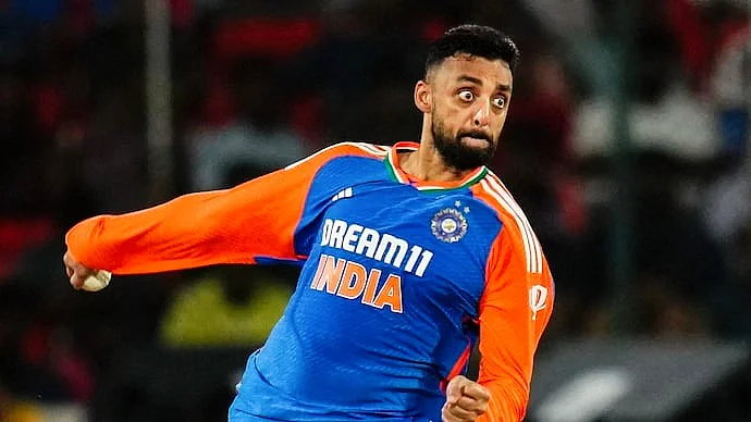 Varun Chakravarthy ran through the Kiwi batting during their league game