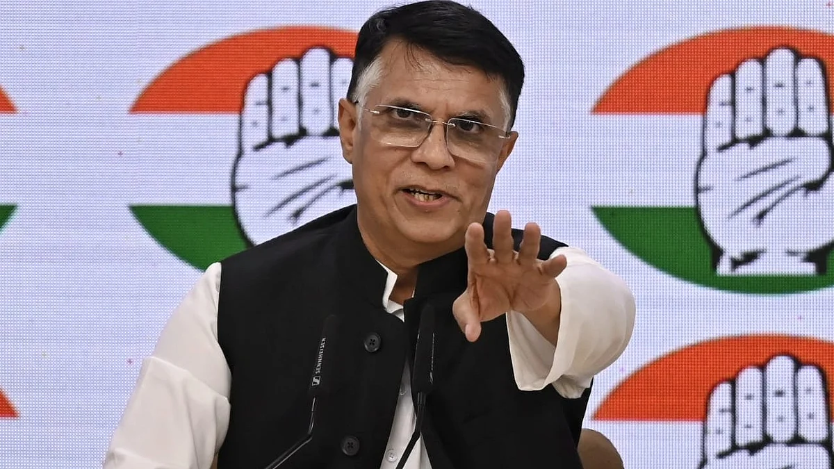 Pawan Khera addresses a press conference in New Delhi on 8 March (photo: Vipin/NH)