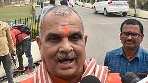Haribhushan Thakur Bachaul of the BJP thinks Muslims should stay home for Holi