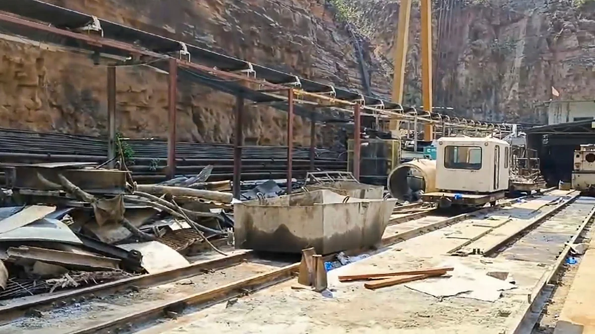 SLBC project tunnel in Nagarkurnool on 10 March (photo: PTI)