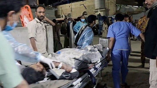 Injured being shifted to hospital in Sanaa photo: IANS)