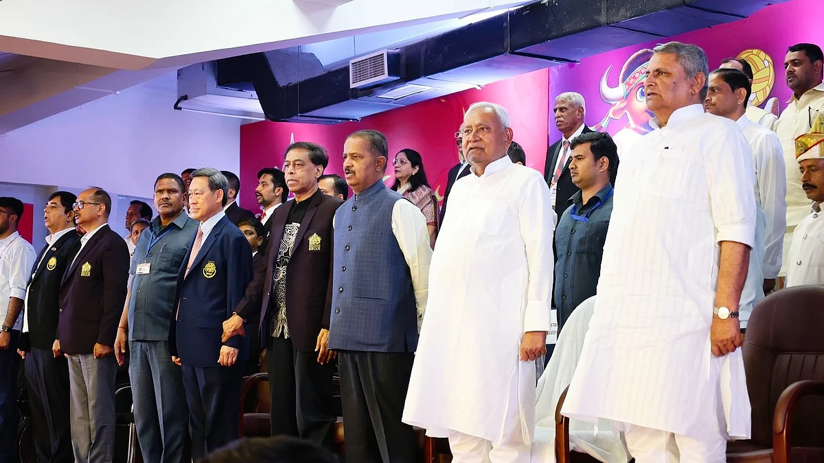 Nitish Kumar (second from right) during the national anthem (photo: @NitishKumar/X)
