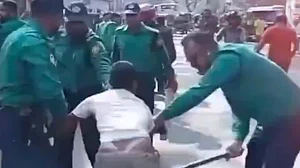 Bangladesh: Workers hurt in clash with police amid protest