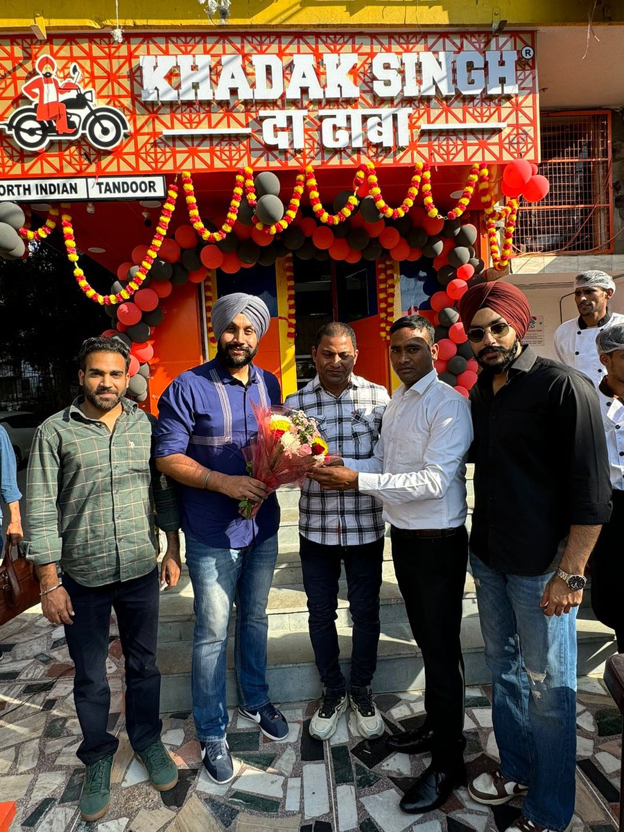A branch of the famous Khadak Singh da Dhaba in Delhi, known for its tandoori meats