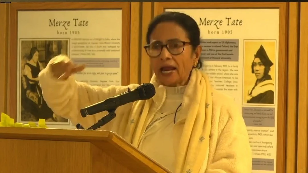 Mamata Banerjee at the Kellogg College, University of Oxford (photo courtesy: @SanghamitraLIVE/X)