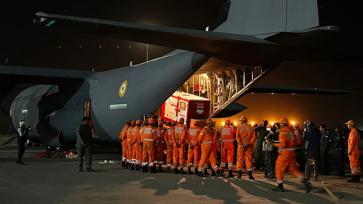 Relief supplies setting off from India (photo: @DrSJaishankar/X)