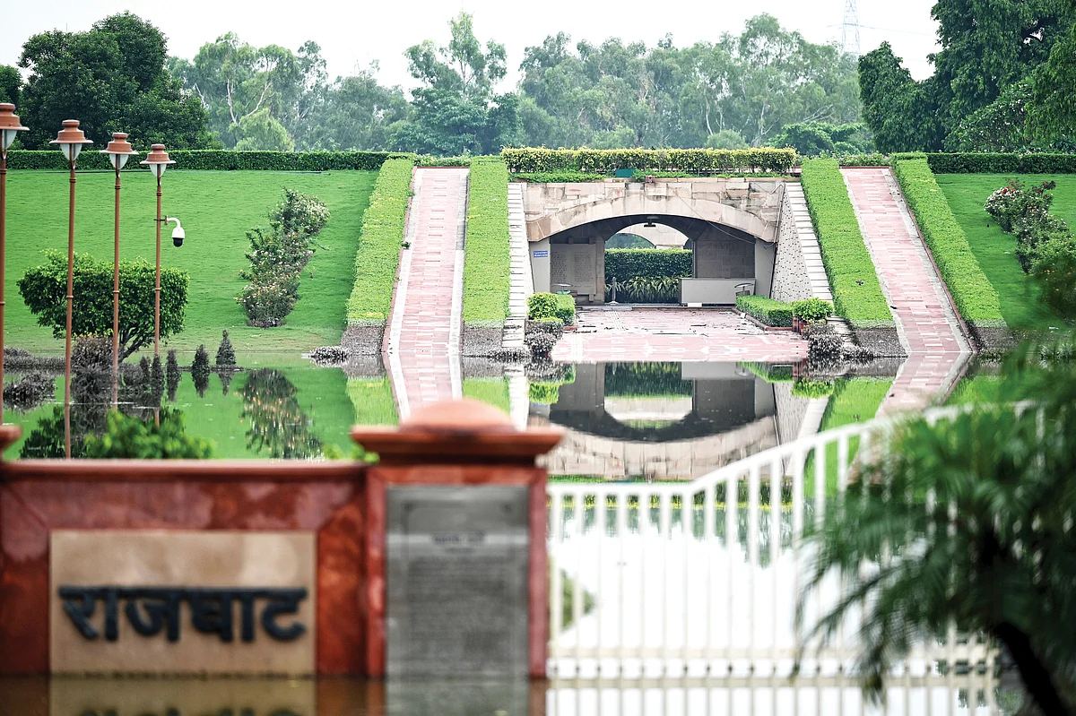 Rajghat, designed and executed in the Jawaharlal Nehru era