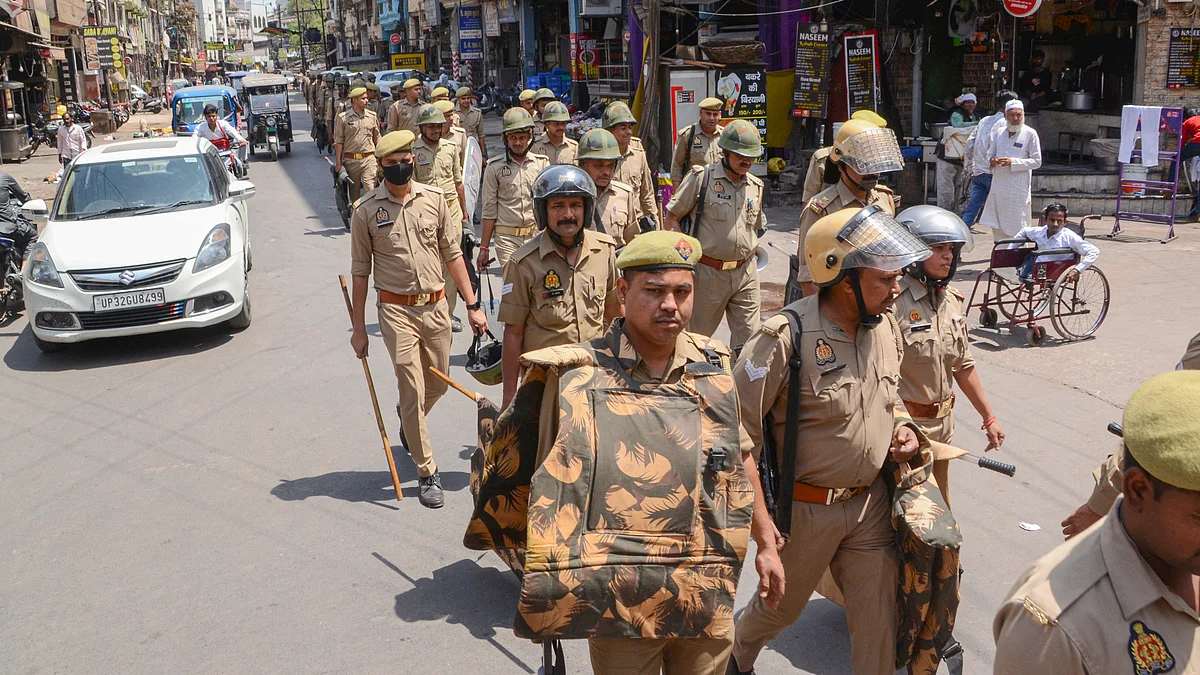 Police personnel in Kanpur (photo: PTI)