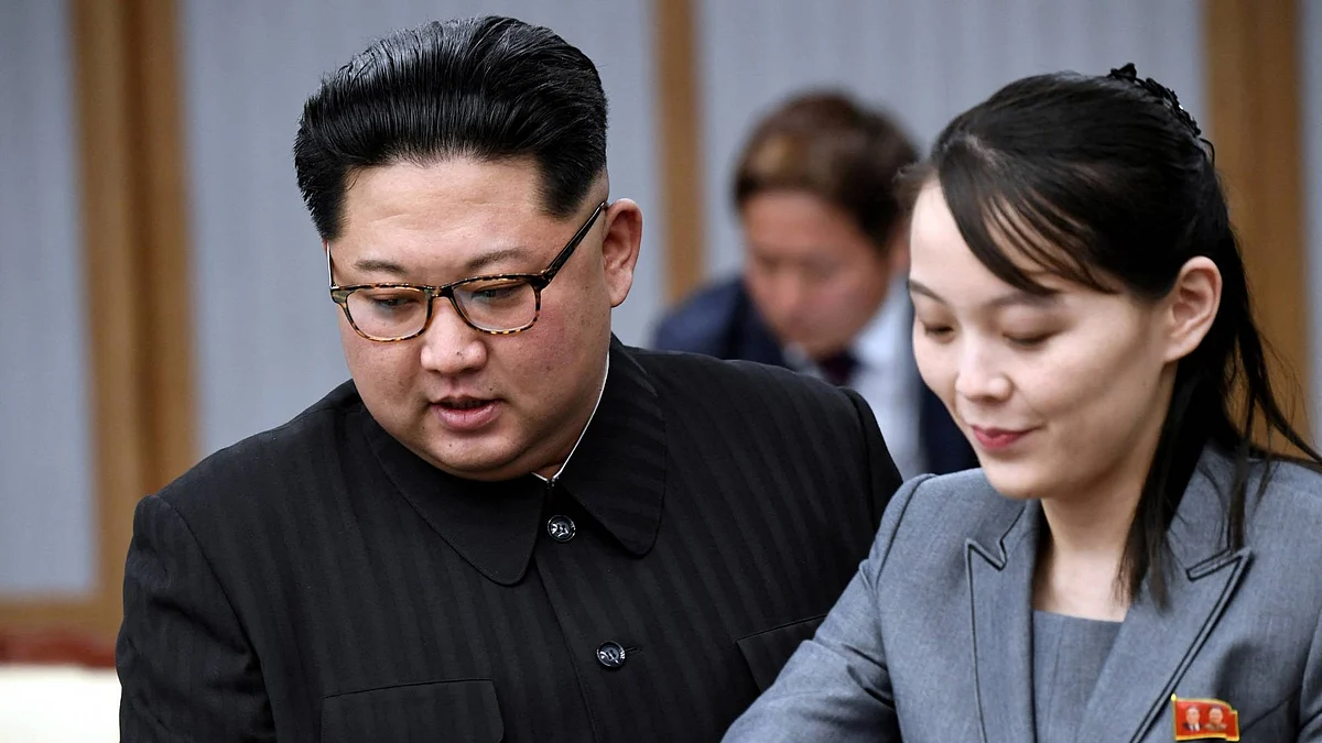 North Korean leader Kim Jong Un with his sister Kim Yo Jong (photo courtesy: @ULTIMAHORAENX/X)