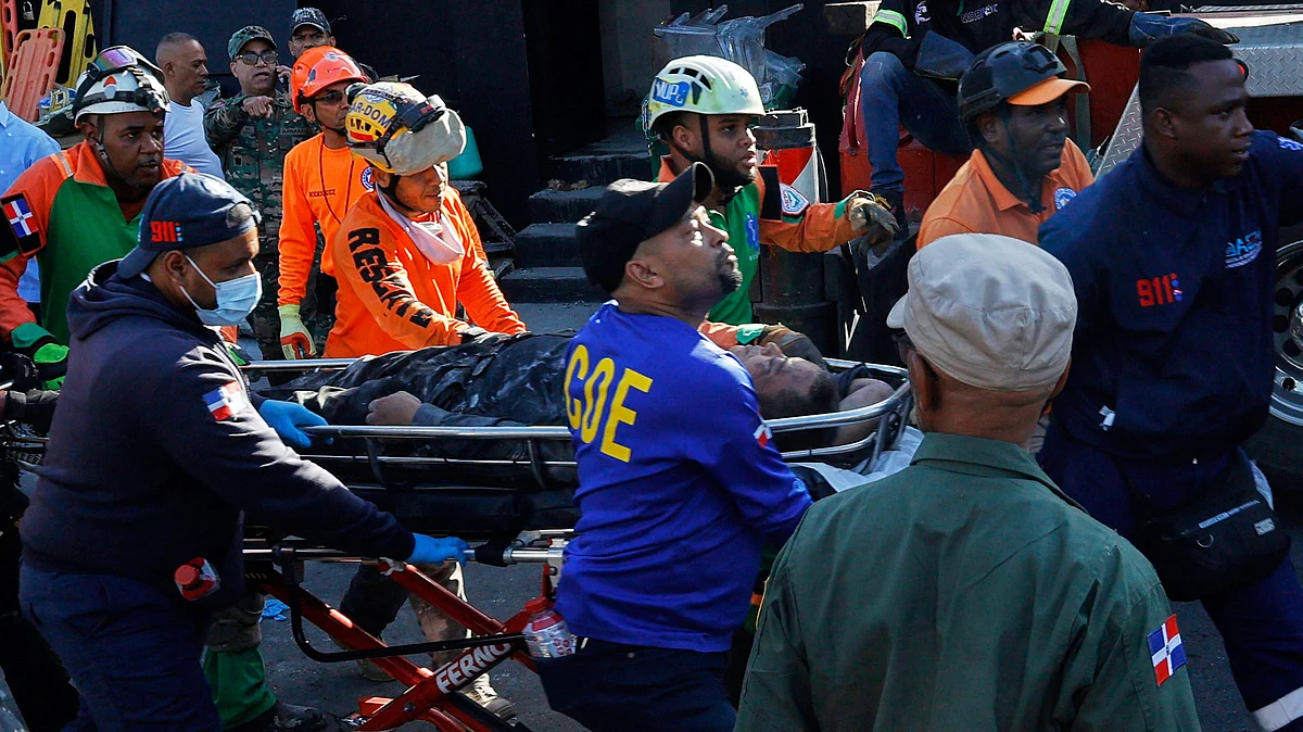 An injured person being shifted to hospital in in Santo Domingo (photo: AP/PTI)