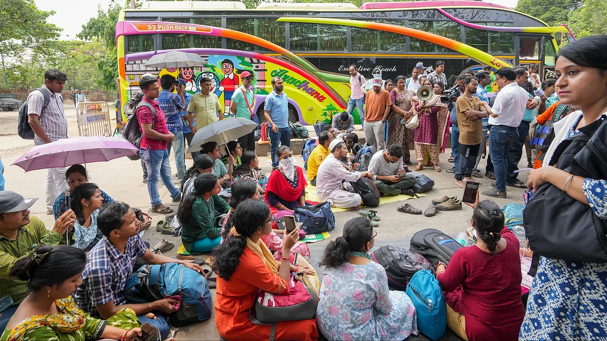 Teachers rendered unemployed sit in protest in Kolkata on 14 April