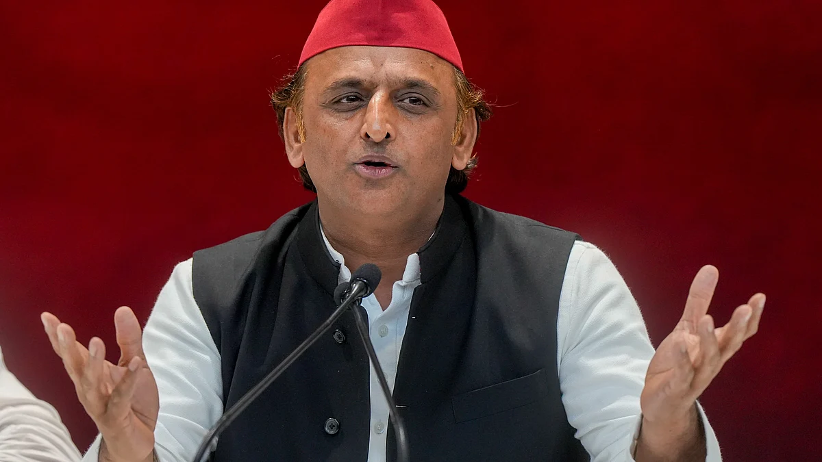 Akhilesh Yadav takes a potshot at the Adityanath-led BJP government in Uttar Pradesh