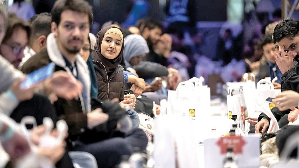 An open iftar at Wembley stadium in London (photo: Getty Images)