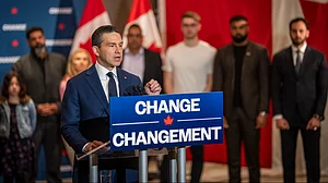 "It’s like a cheap karaoke version of Trump": A Conservative observer on Pierre Poilievre’s rallies