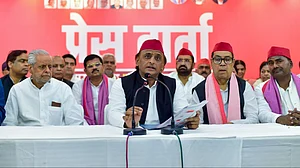 Akhilesh Yadav addresses a press conference in Prayagraj on 20 April (photo: PTI)