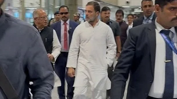 Rahul Gandhi arrives in Srinagar (photo: @AmitYji127/X)