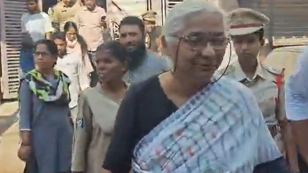Activist Medha Patkar in police custody (photo: IANS)