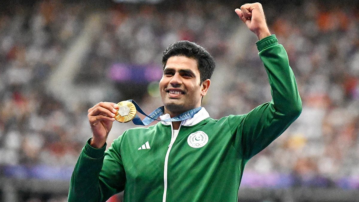 Arshad Nadeem during the medal ceremony at Paris Olympics 2024 (photo: IANS)