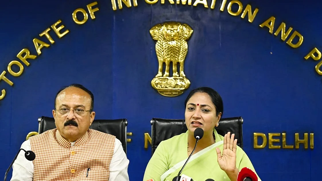 CM Rekha Gupta and minister Ashish Sood at a press meet at Delhi Secretariat (photo: Vipin/NH)
