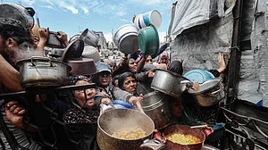 Food and other humanitarian aid to Gaza has been blocked by Israel since the Ramzan ceasefire