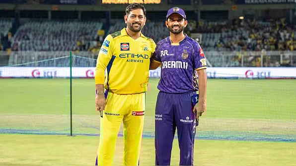 Mahendra Singh Dhoni and Ajinkya Rahane at the toss