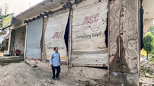 Jammu: BSF trooper killed, seven injured in Pakistani shelling