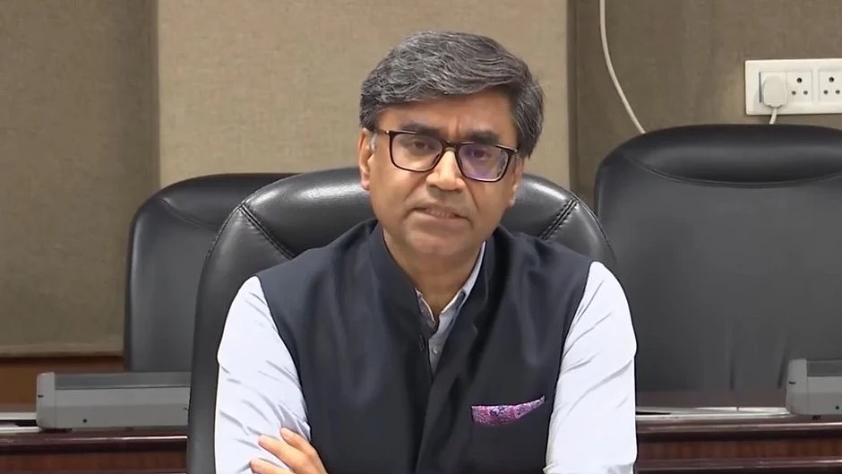 Foreign Secretary Vikram Misri addresses media late Saturday night, 10 May 2025