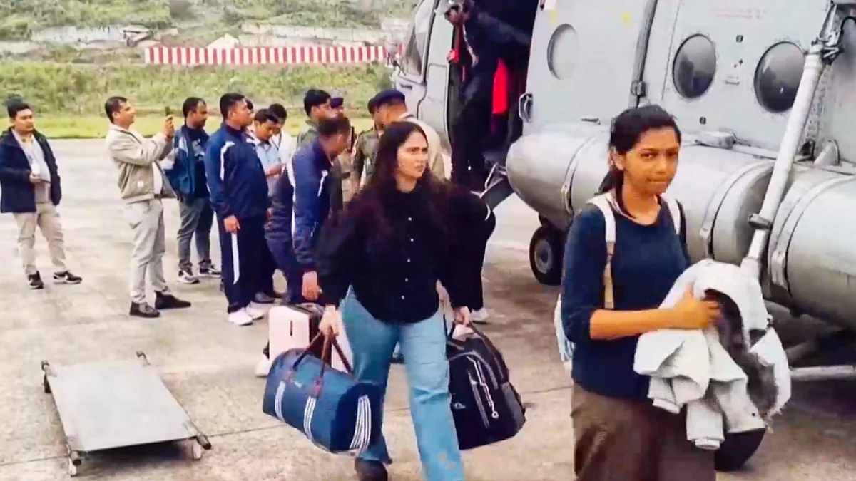 Rescued tourists and family of Army personnel in Gangtok. (Photo: PTI)