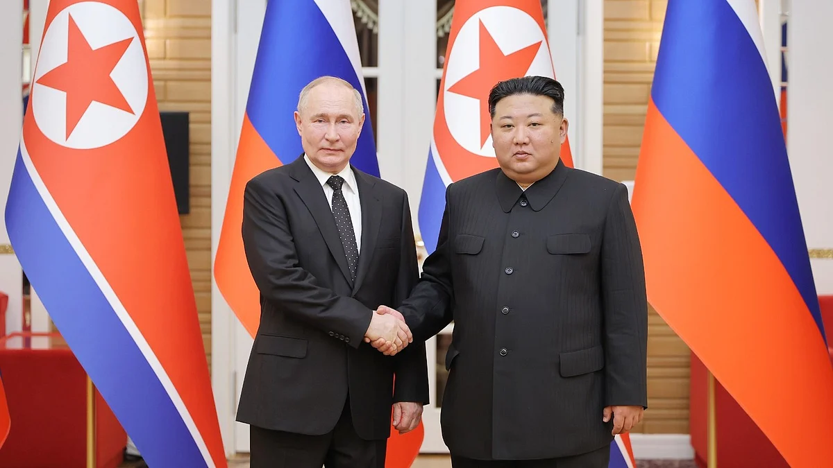 North Korean leader Kim Jong-un with Vladimir Putin (photo: IANS)
