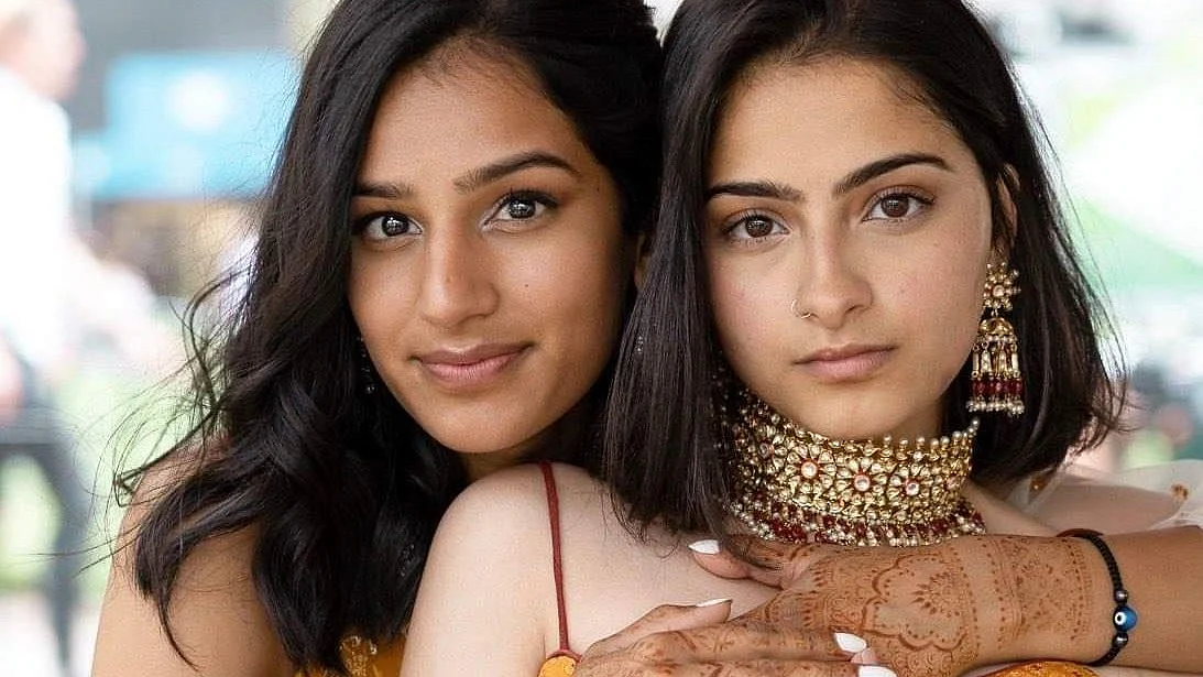 A family photo: Indo-Pak Hindu-Muslim couple Sufi (Sundas) Malik and Anjali Chakra (representative image)