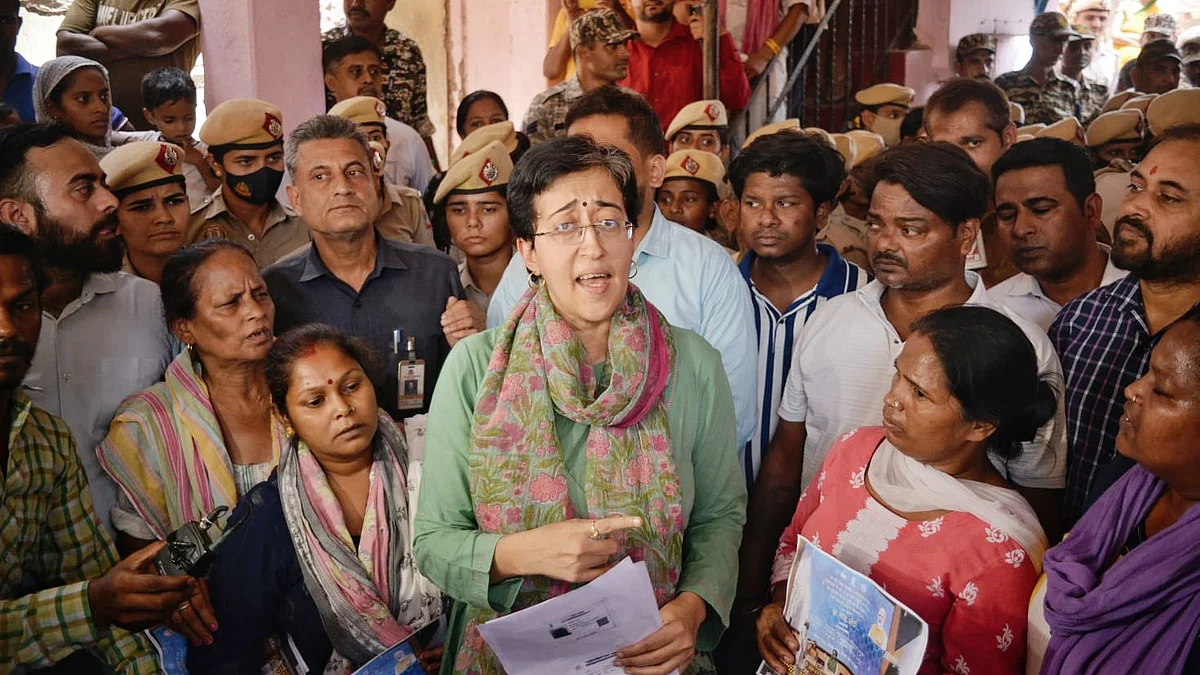 Former Delhi CM Atishi at the Bhumiheen Camp (photo: Vipin/NH)